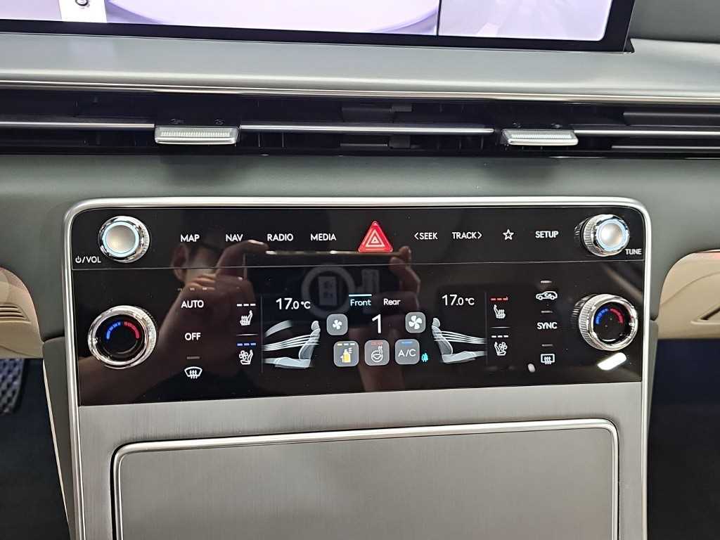 Genesis GV80 - Vista 10