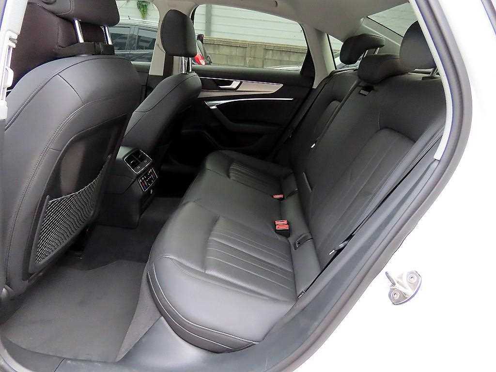 Audi A6 - Vista 6