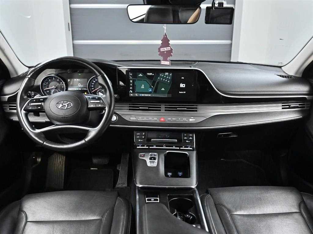 HYUNDAI Grandeur - Vista 7