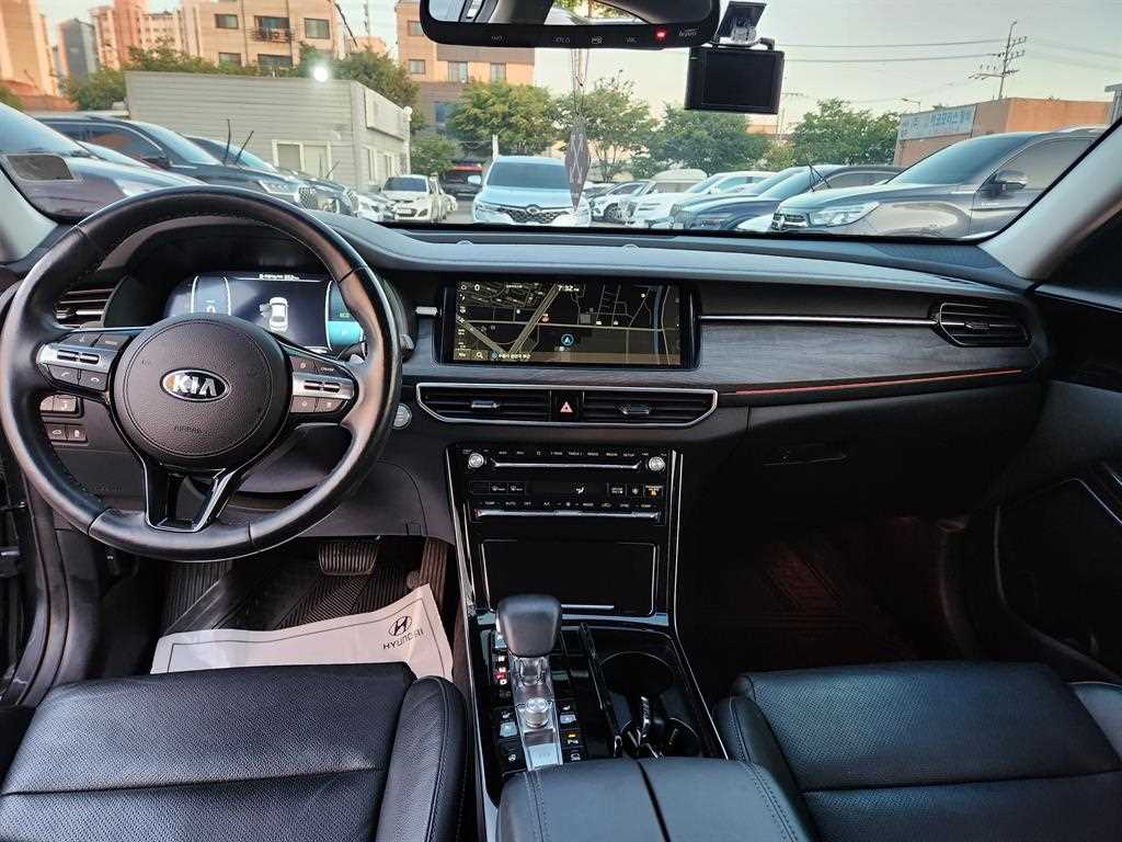 KIA K7 - Vista 7