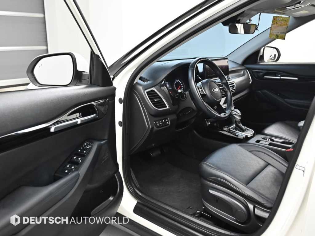 KIA Seltos - Vista 11