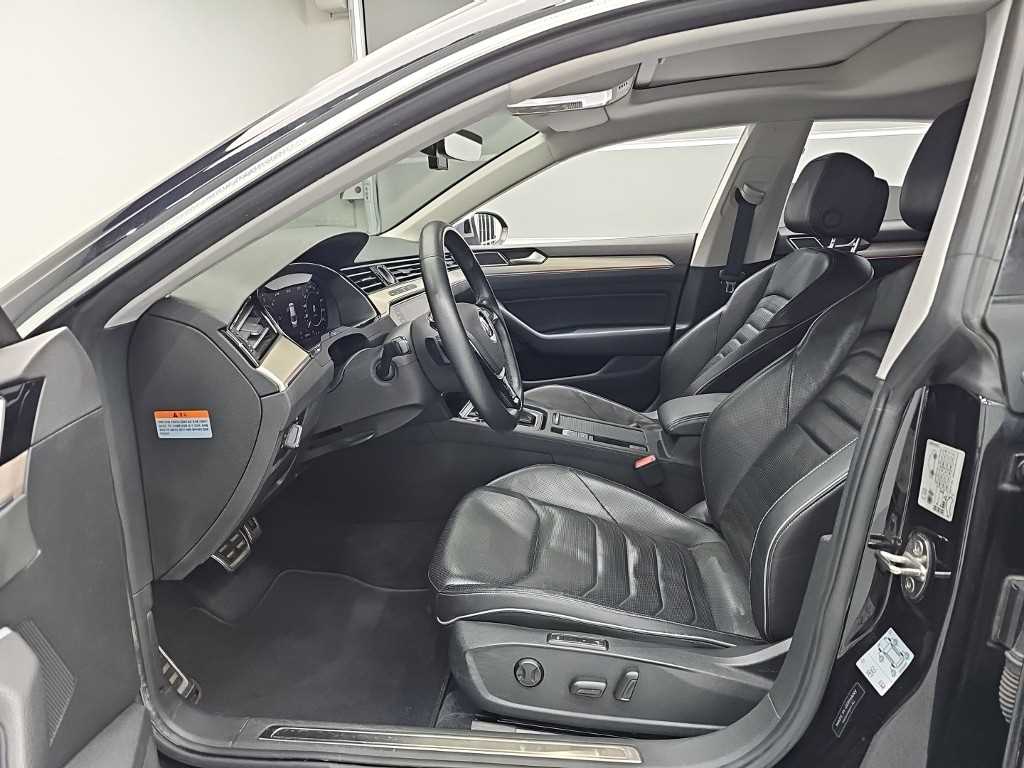 Volkswagen Arteon - Vista 11