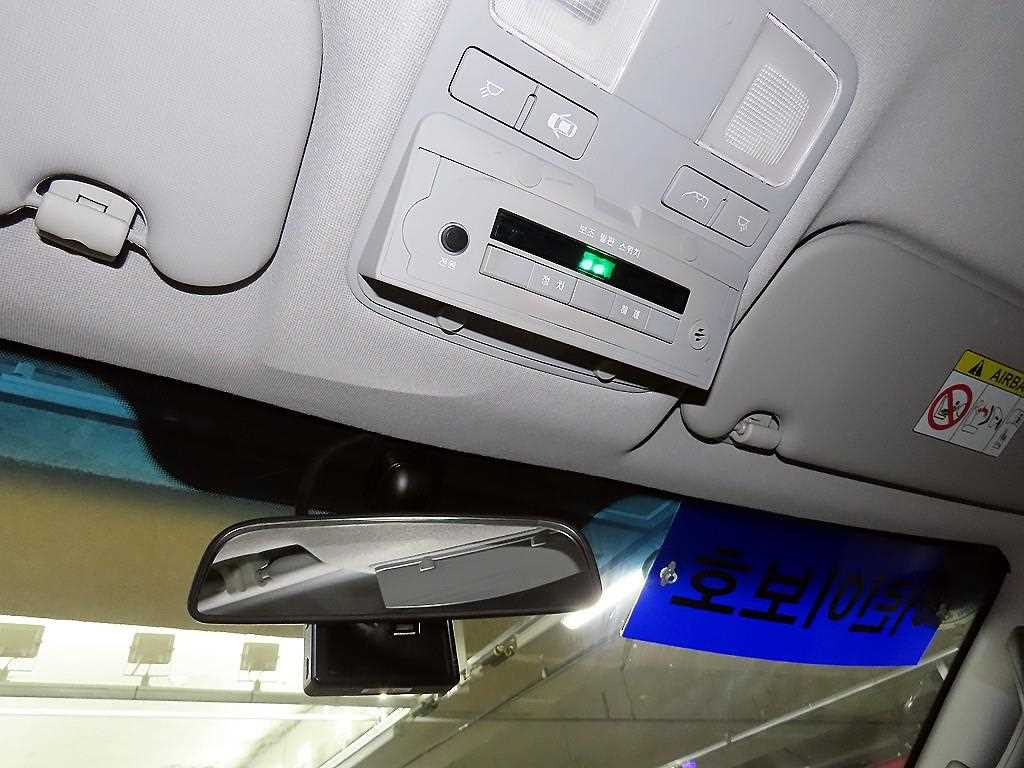 HYUNDAI Starex 2021 Amarillo - Importación desde Corea - HF Imports Iquique - Foto 14