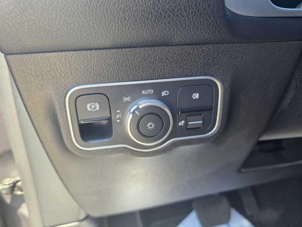 Mercedes Benz EQB 2024 Gris - Importación desde Corea - HF Imports Iquique - Foto 13
