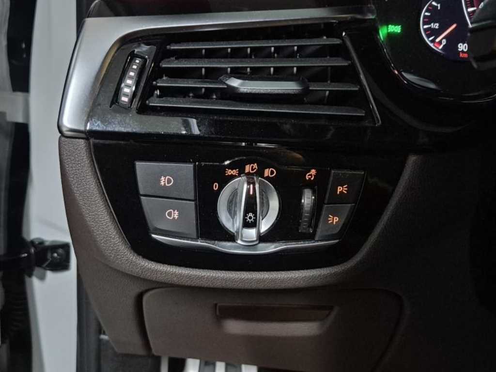 BMW 5 Series - Vista 12