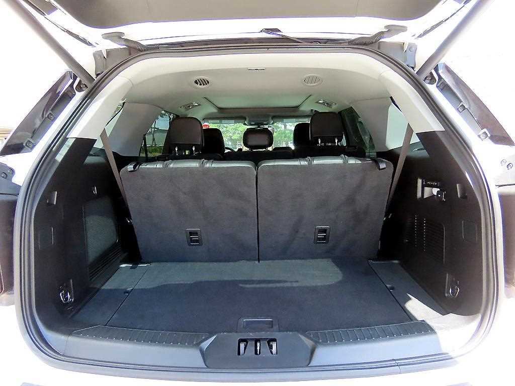 Ford Explorer 2020 Blanco - Importación desde Corea - HF Imports Iquique - Foto 17