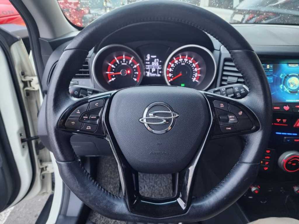 Ssangyong Tivoli 2017 - Importación desde Corea - HF Imports Iquique - Foto 13