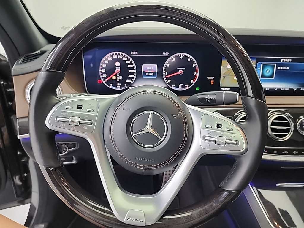 Mercedes Benz S Class - Vista 9