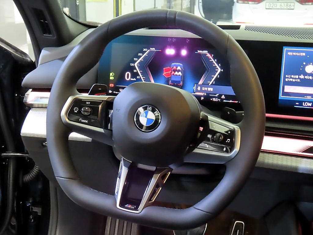 BMW 5 Series - Vista 8