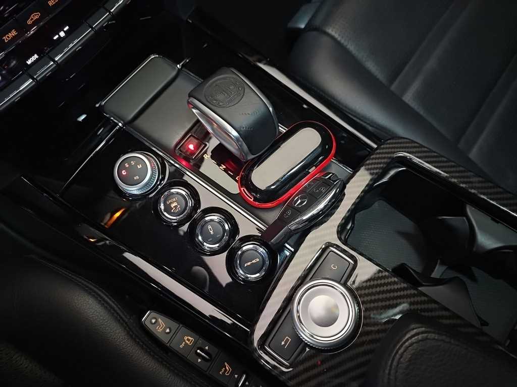 Mercedes Benz E class - Vista 8