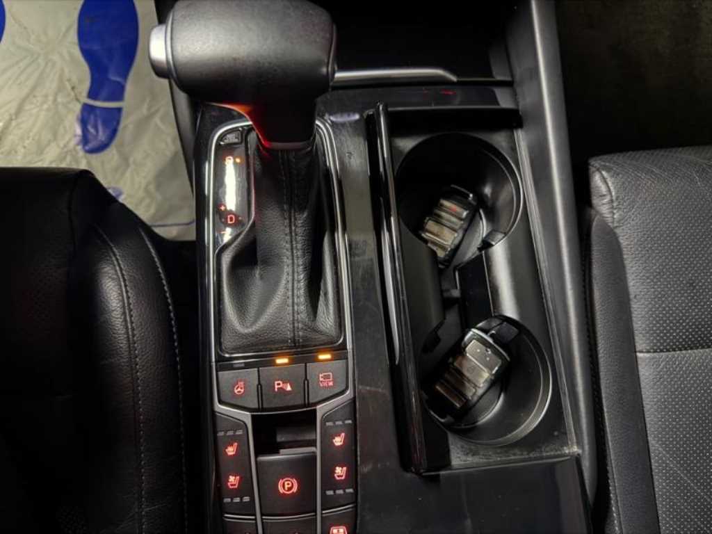 KIA K7 - Vista 12