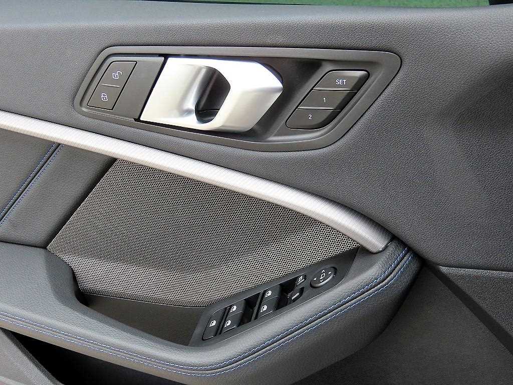 BMW 2 series - Vista 12