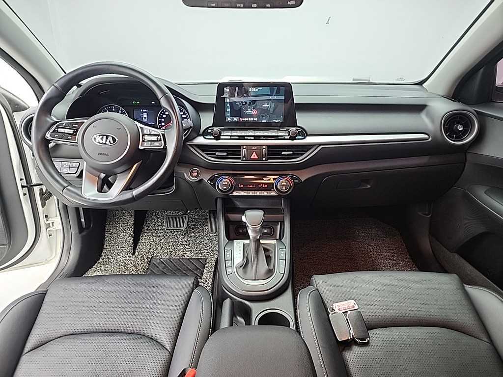 KIA K3 - Vista 7