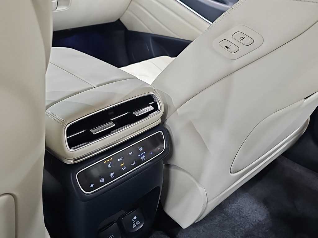 Genesis GV80 2024 Negro - Importación desde Corea - HF Imports Iquique - Foto 13