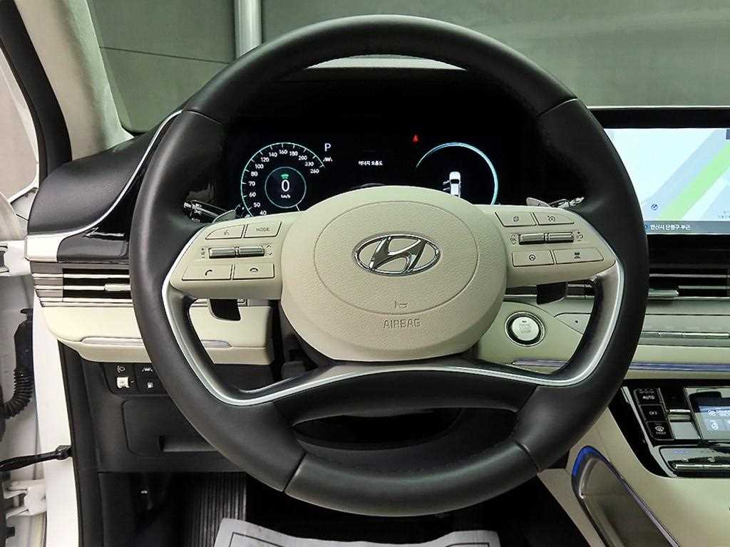 HYUNDAI Grandeur - Vista 9