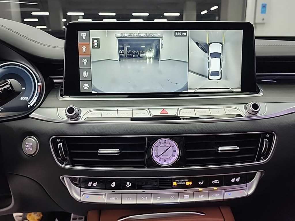 KIA K9 - Vista 10