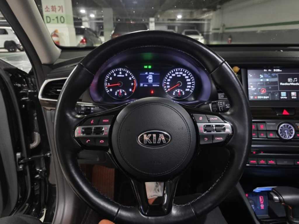 KIA K7 - Vista 6
