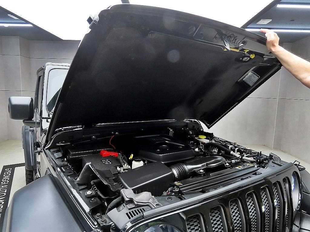 Jeep Wrangler 2023 Negro - Importación desde Corea - HF Imports Iquique - Foto 18