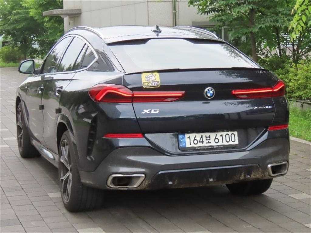 BMW X6 - Vista 4