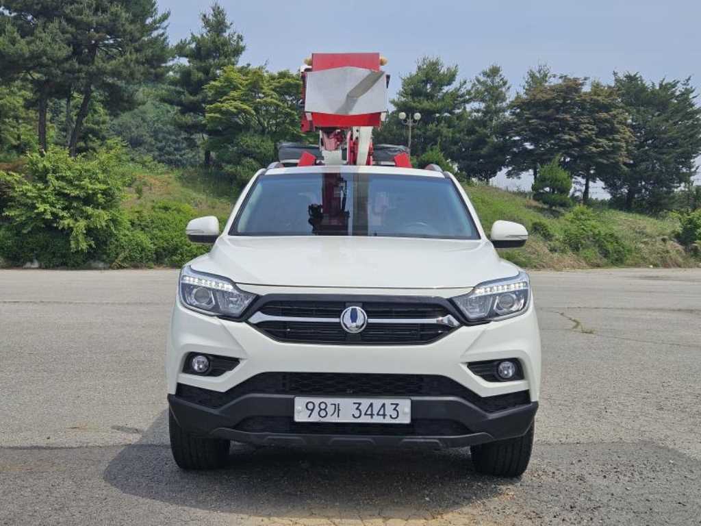 Ssangyong Rexton 2019 Blanco - Importación desde Corea - HF Imports Iquique - Foto 20