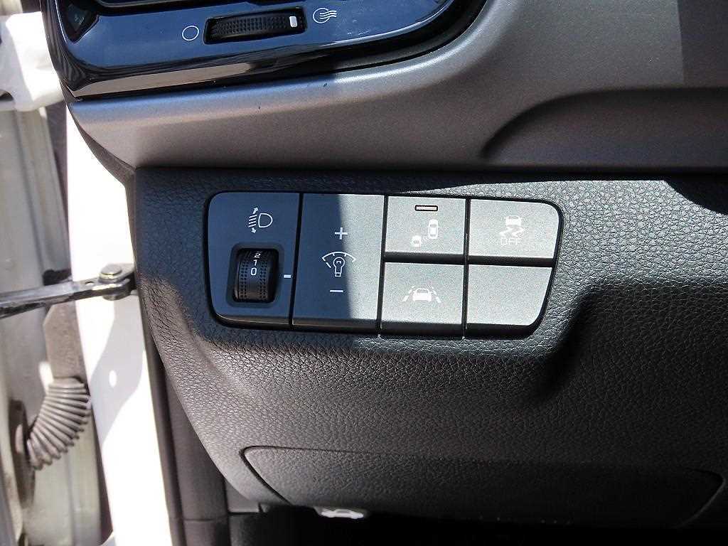 KIA Stonic - Vista 12