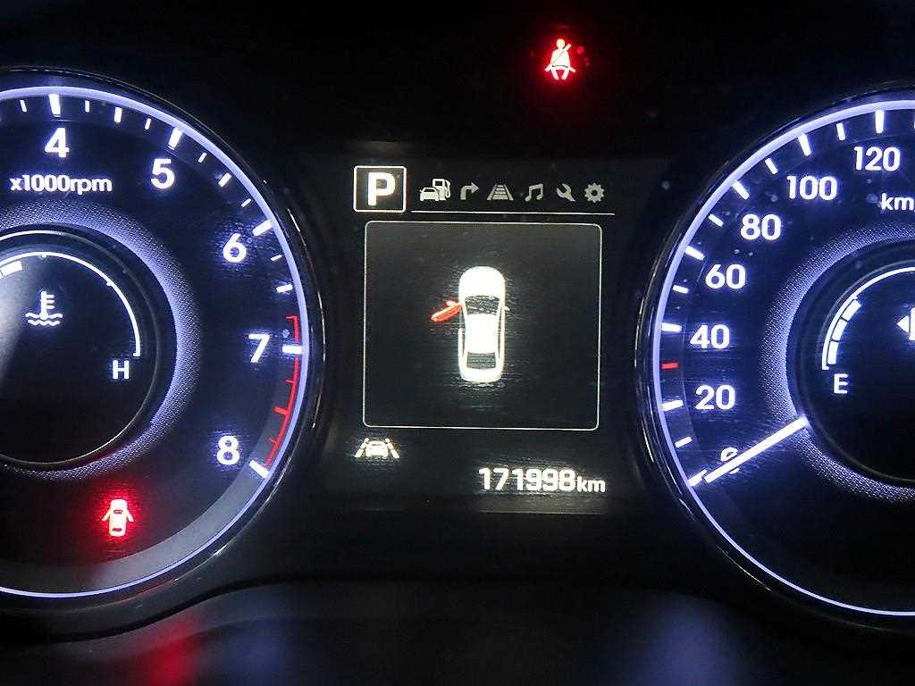 HYUNDAI Aslan - Vista 9