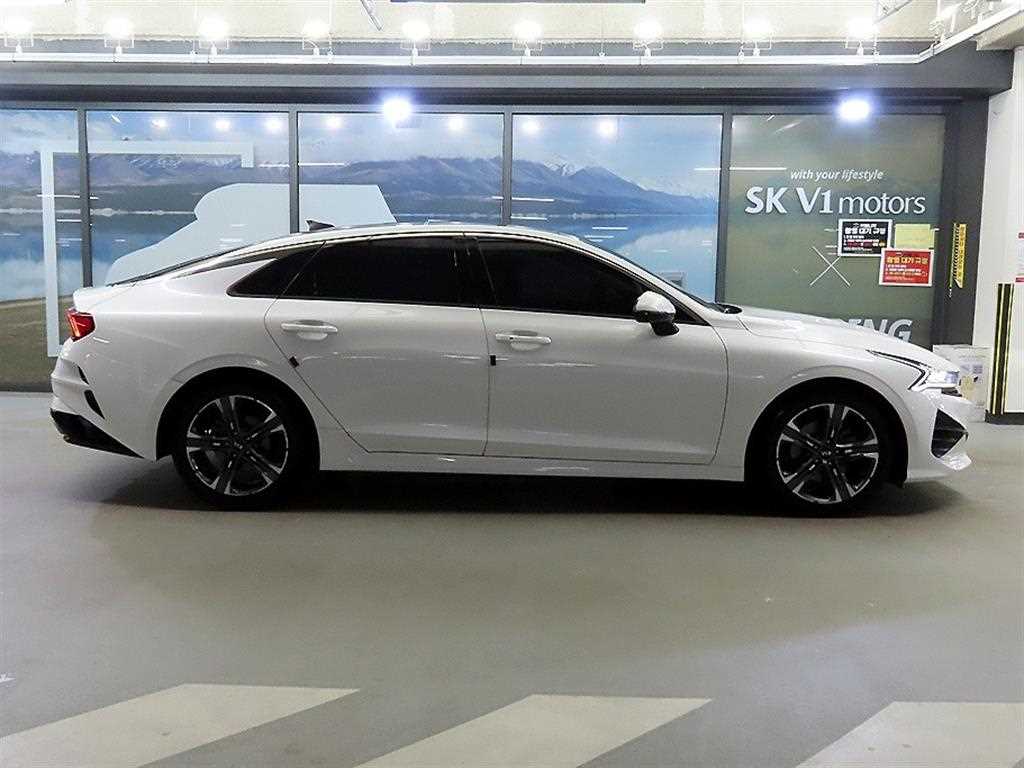 KIA K5 - Vista 3