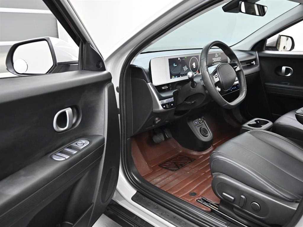 HYUNDAI Ioniq 5 - Vista 10