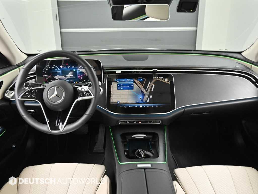 Mercedes Benz E class - Vista 7
