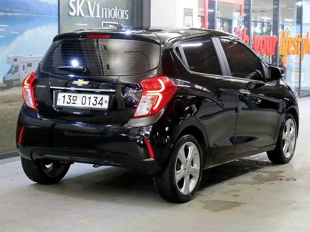 Chevrolet Spark - Vista 5