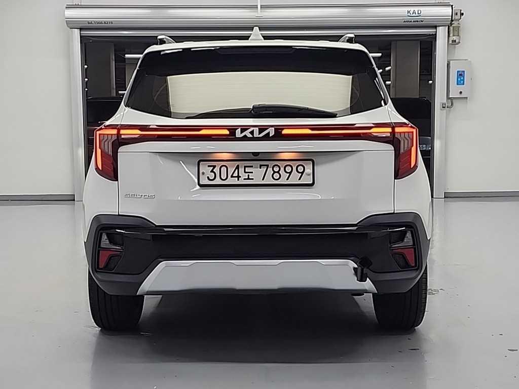 KIA Seltos - Vista 3