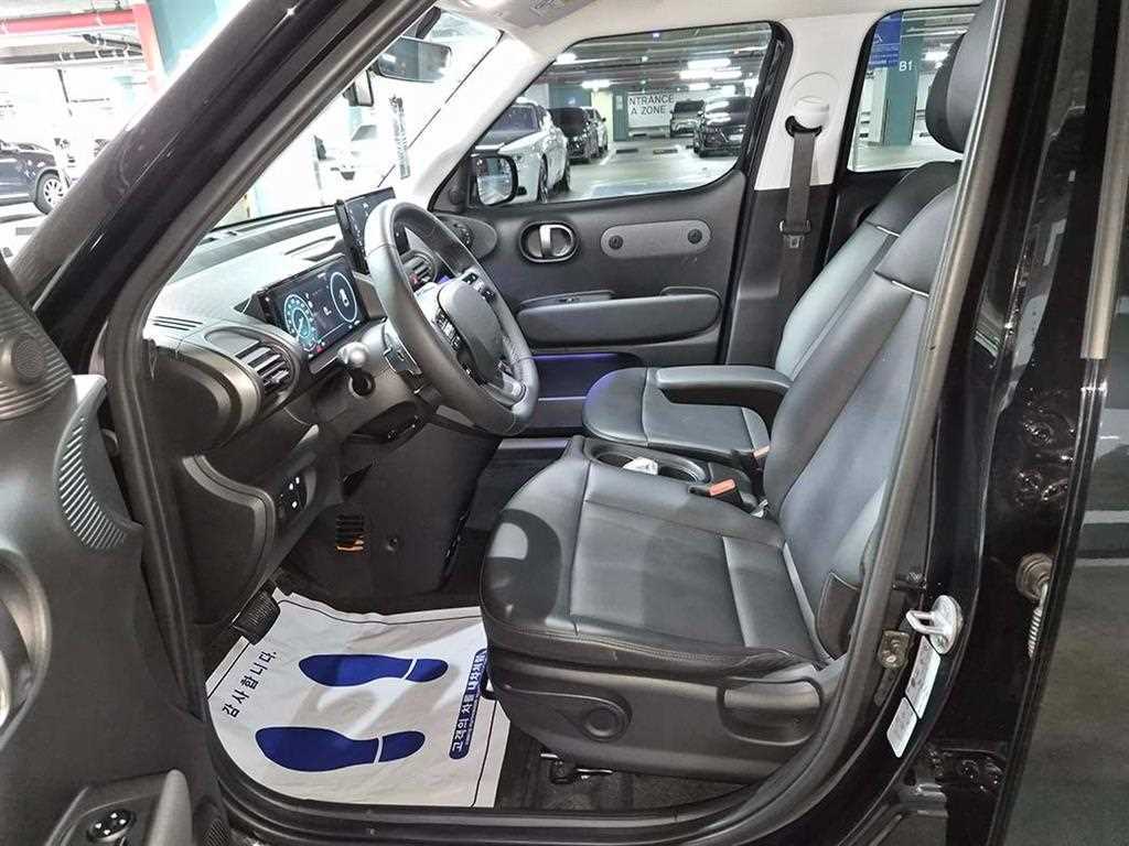 HYUNDAI Casper - Vista 6