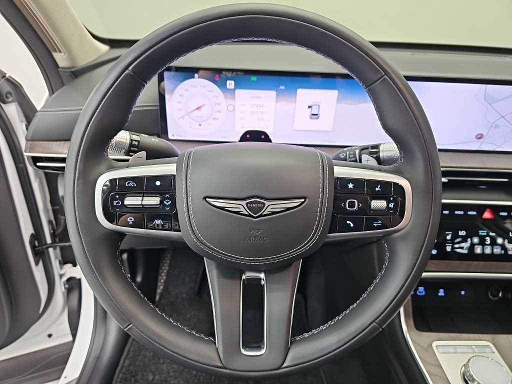 Genesis GV80 - Vista 9