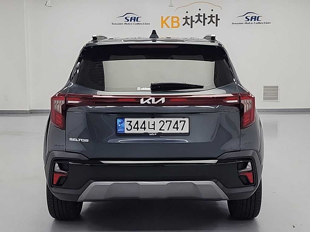 KIA Seltos - Vista 3