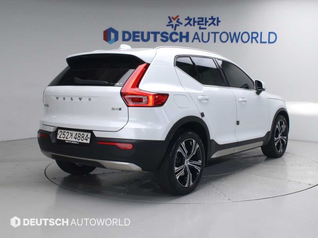 Volvo XC40 - Vista 2