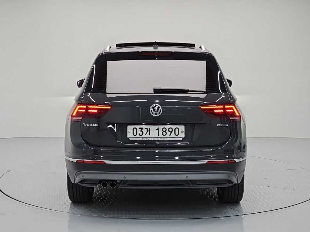 Volkswagen Tiguan - Vista 3