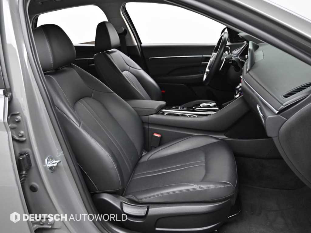 HYUNDAI Sonata - Vista 10