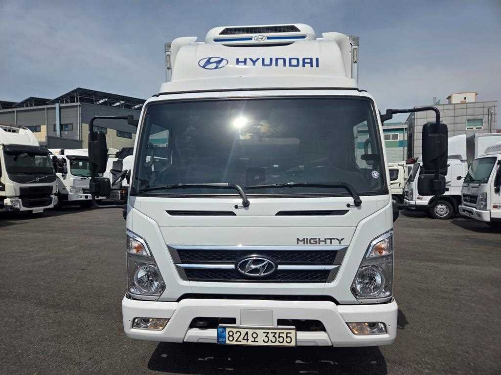 medium and large cargo truck 2023 Blanco - Importación desde Corea - HF Imports Iquique - Foto 1