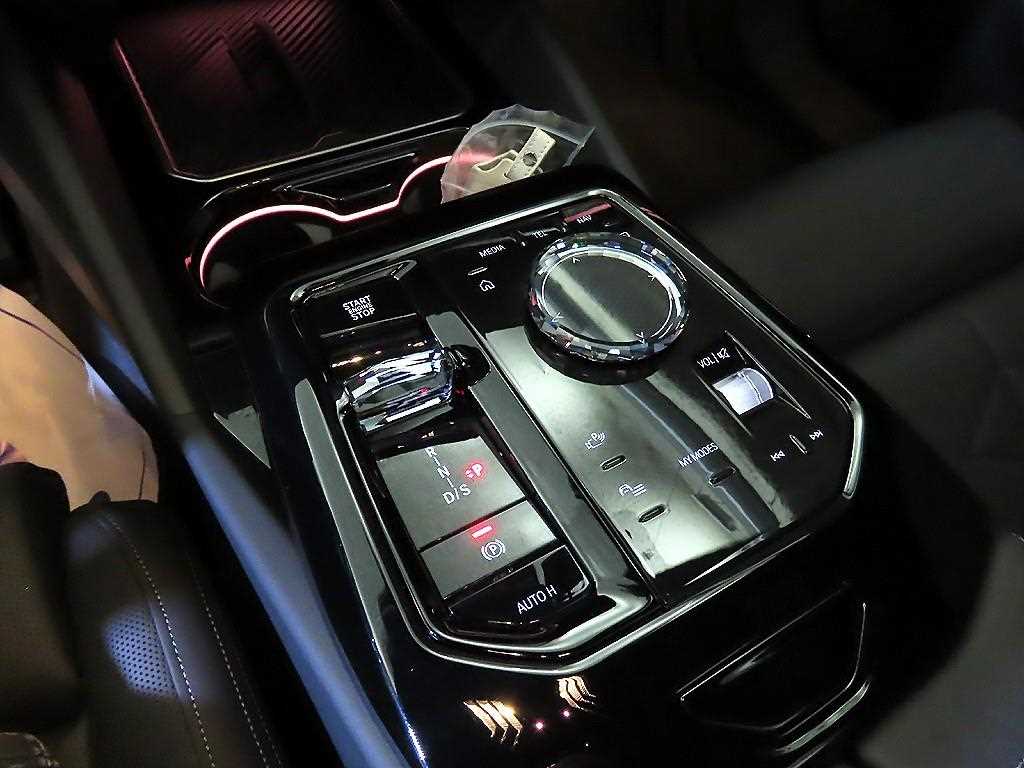 BMW 5 Series - Vista 12
