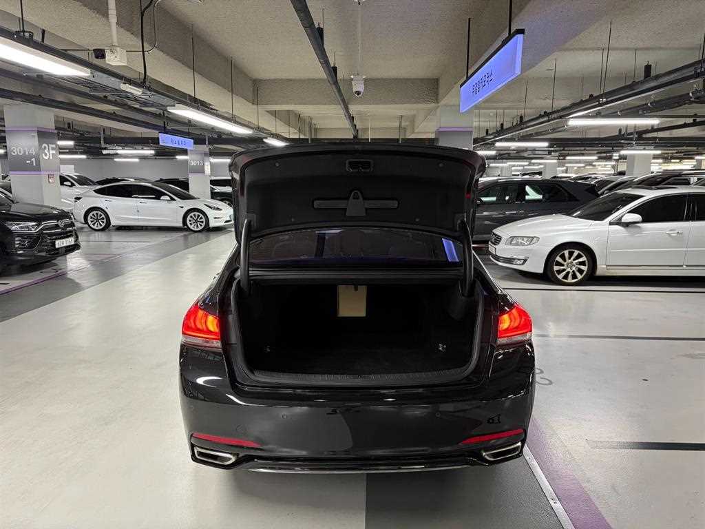 Genesis G80 2018 Negro - Importación desde Corea - HF Imports Iquique - Foto 18