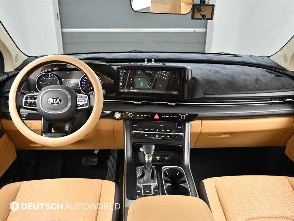 KIA Carnival - Vista 7