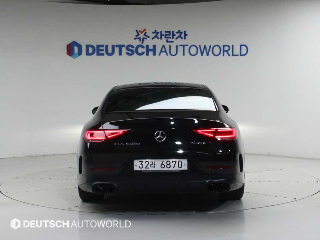 Mercedes Benz CLS Class - Vista 4