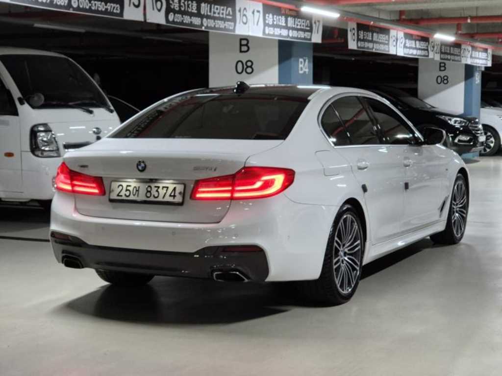 BMW 5 Series - Vista 3
