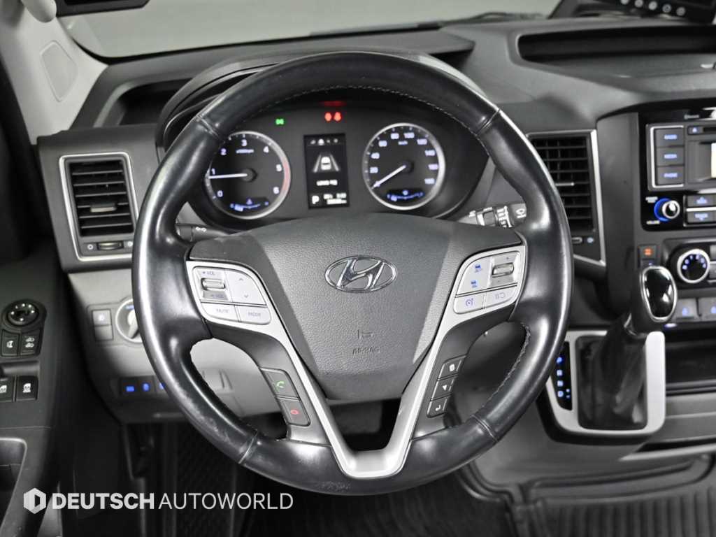 HYUNDAI Solati 2022 Negro - Importación desde Corea - HF Imports Iquique - Foto 13
