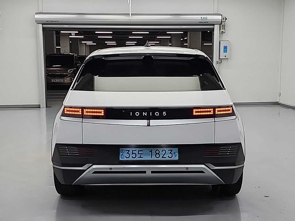 HYUNDAI Ioniq 5 - Vista 3