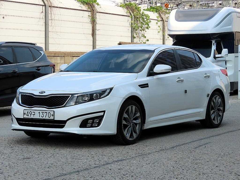 KIA K5 - Vista 2