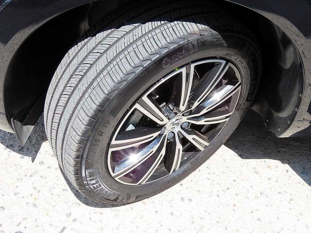 Volvo XC60 2021 Negro - Importación desde Corea - HF Imports Iquique - Foto 20