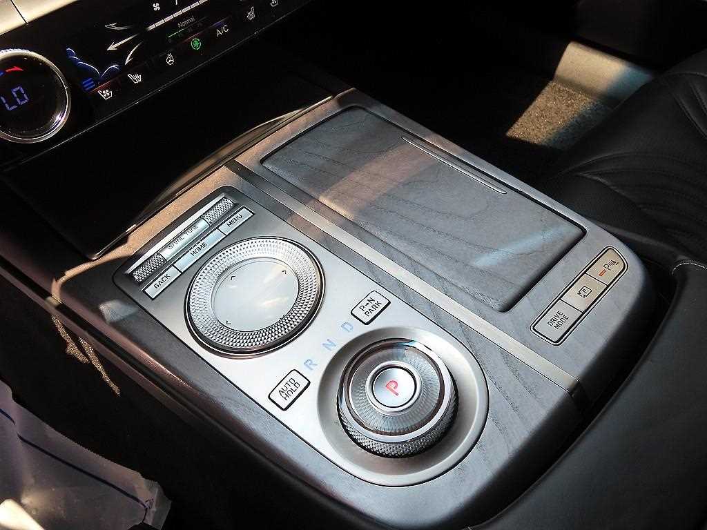 Genesis G80 - Vista 11