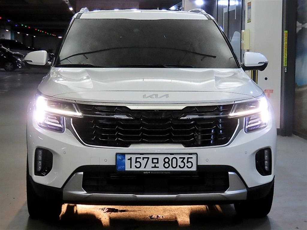 KIA Seltos - Vista 2