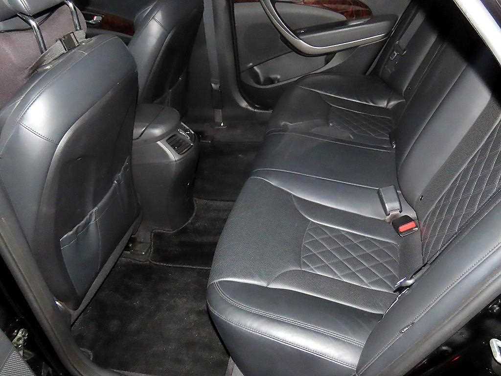 HYUNDAI Aslan - Vista 7